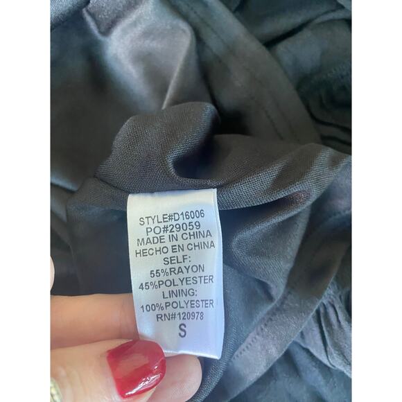 NWT Entro Black Mock Neck Sleeveless Tiered Maxi Dress Flowy Boho Small - Picture 10 of 11